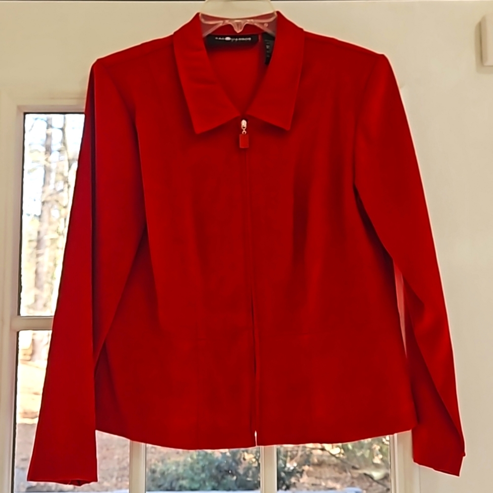 Sag Harbor jacket full zip 10 petite red